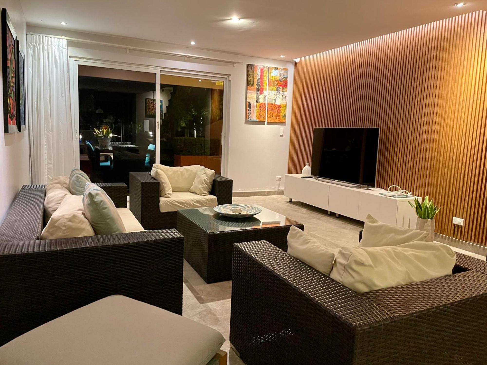 Eagle Beach Luxury House, Walking Distance To The Beach Palm Beach Extérieur photo